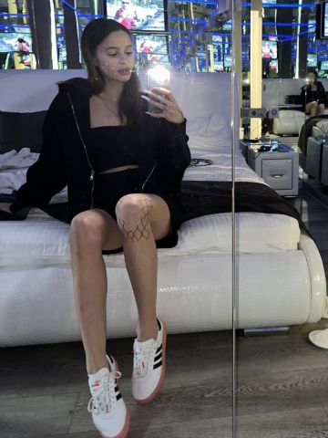 Карина Токмак